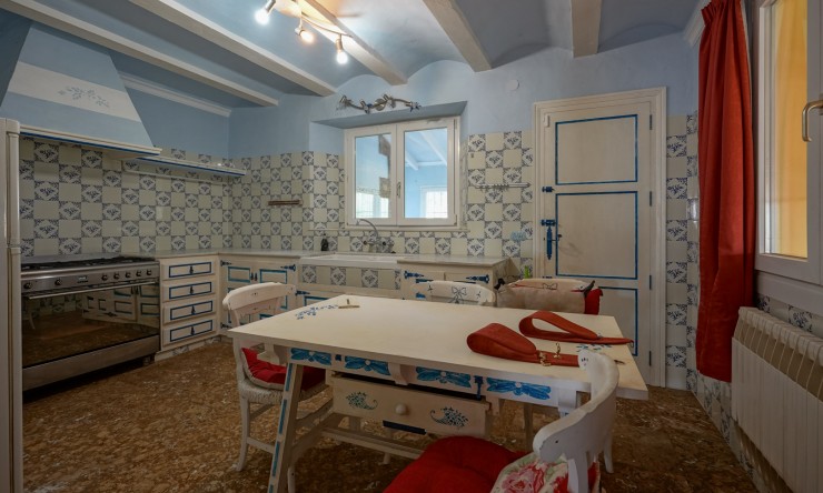 Herverkoop - Villa -
Jávea - La Lluca