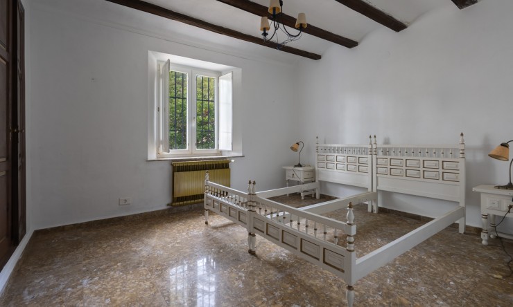 Herverkoop - Villa -
Jávea - La Lluca