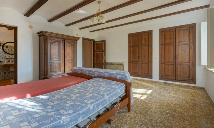 Herverkoop - Villa -
Jávea - La Lluca