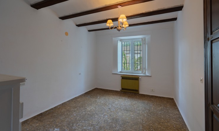 Herverkoop - Villa -
Jávea - La Lluca