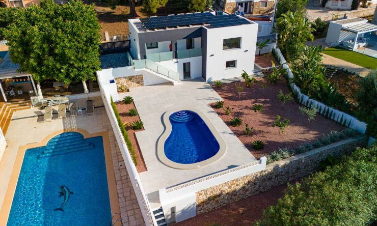 Herverkoop - Villa -
Calpe - Carrio