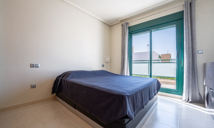 Wiederverkauf - Villa -
Rojales