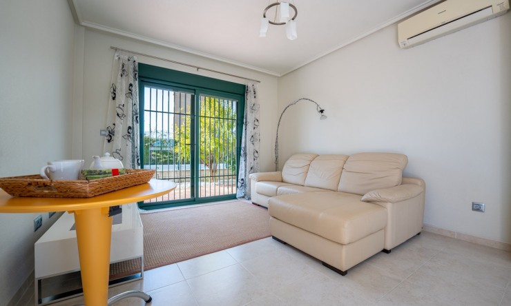 Wiederverkauf - Villa -
Rojales