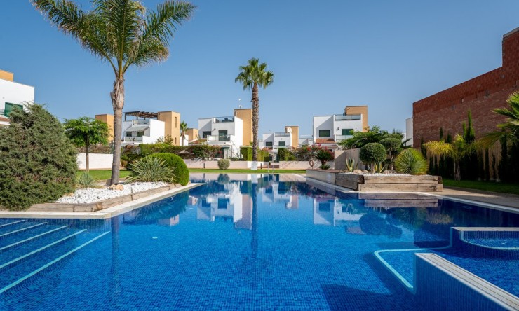 Wiederverkauf - Villa -
Rojales