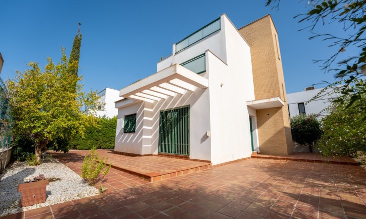 Wiederverkauf - Villa -
Rojales