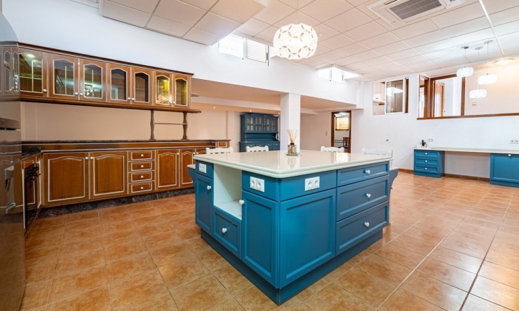 Herverkoop - Villa -
Torrevieja - Torrelamata - La Mata