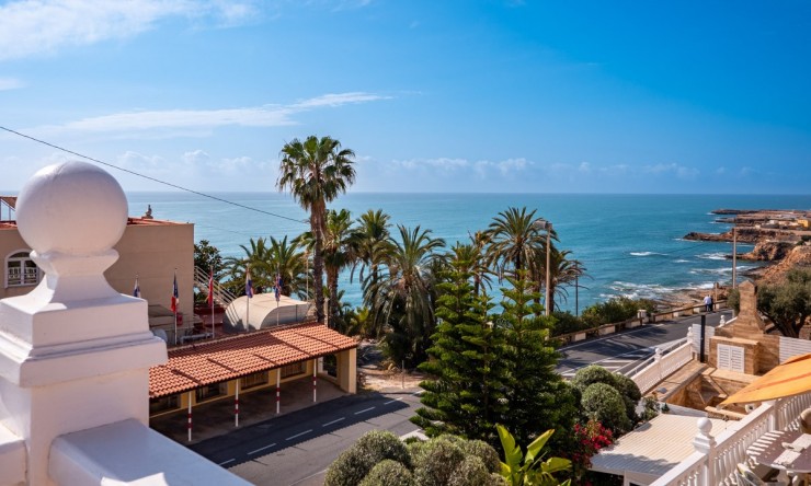 Herverkoop - Villa -
Torrevieja - Torrelamata - La Mata
