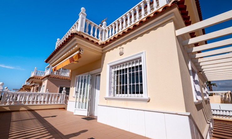 Herverkoop - Villa -
Torrevieja - Torrelamata - La Mata
