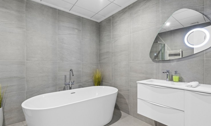 Resale - Villa -
San Miguel de Salinas