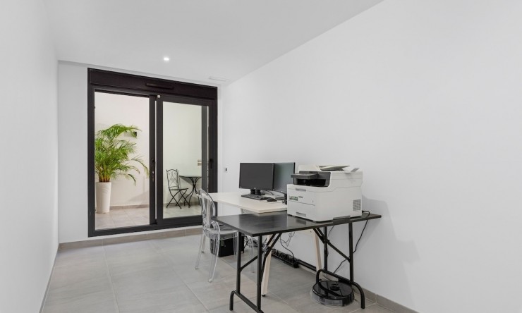 Resale - Villa -
San Miguel de Salinas