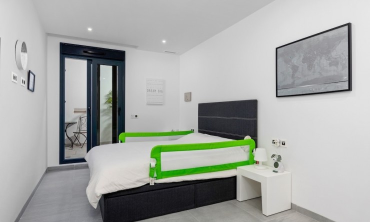 Resale - Villa -
San Miguel de Salinas