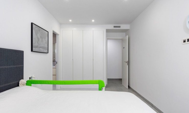 Resale - Villa -
San Miguel de Salinas