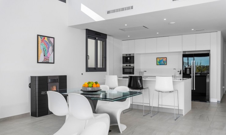 Resale - Villa -
San Miguel de Salinas