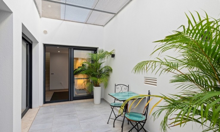 Resale - Villa -
San Miguel de Salinas