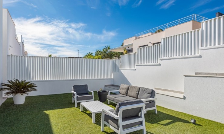 Resale - Villa -
San Miguel de Salinas