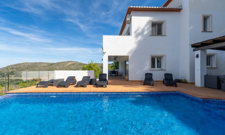 Herverkoop - Villa -
Pedreguer - La Sella