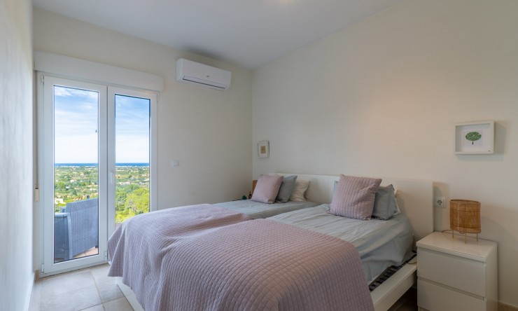 Herverkoop - Villa -
Pedreguer - La Sella