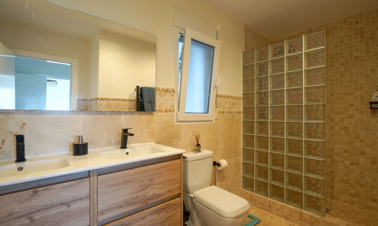 Herverkoop - Villa -
Pedreguer - La Sella