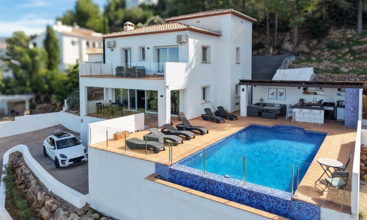 Herverkoop - Villa -
Pedreguer - La Sella