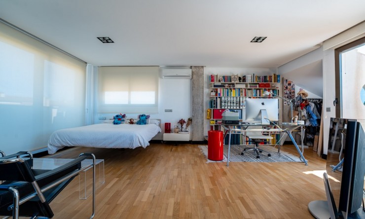 Herverkoop - Villa -
Alicante - Alicante Golf