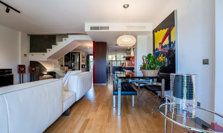 Herverkoop - Villa -
Alicante - Alicante Golf