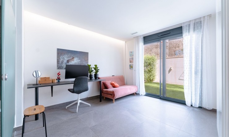 Rynek Wtórny - Willa -
San Miguel de Salinas