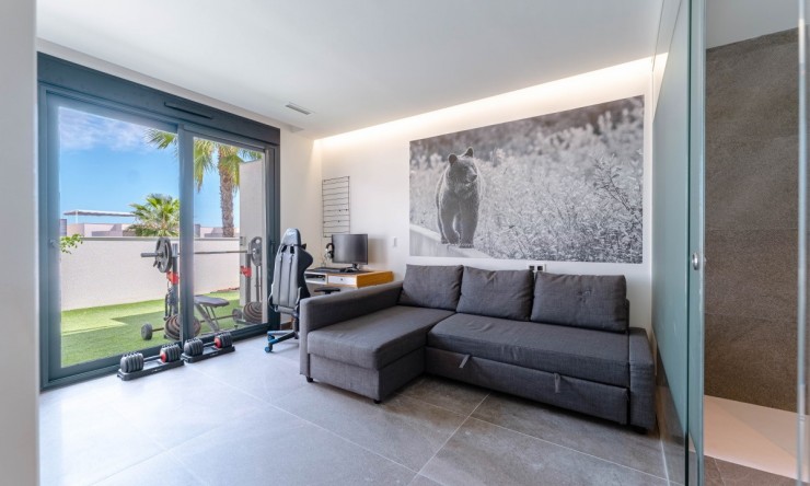 Rynek Wtórny - Willa -
San Miguel de Salinas