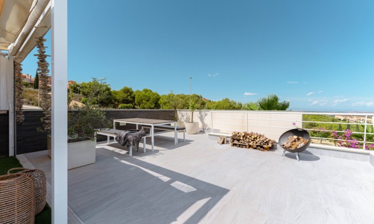 Rynek Wtórny - Willa -
San Miguel de Salinas