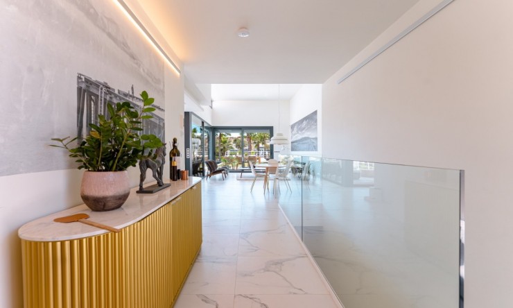 Rynek Wtórny - Willa -
San Miguel de Salinas