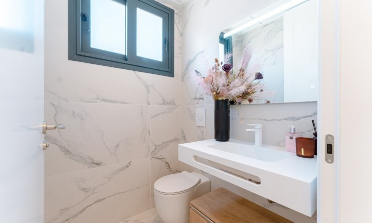 Rynek Wtórny - Willa -
San Miguel de Salinas