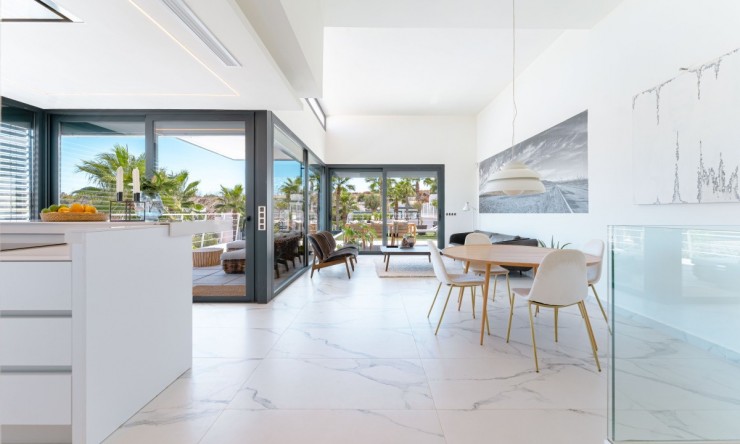 Rynek Wtórny - Willa -
San Miguel de Salinas