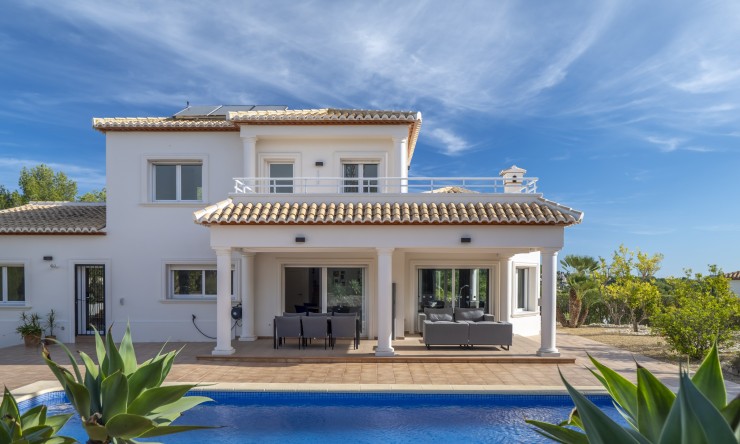 Herverkoop - Villa -
Jávea / Xàbia - Partides comunes - Adsubia