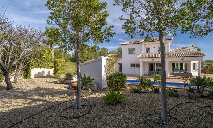 Herverkoop - Villa -
Jávea / Xàbia - Partides comunes - Adsubia