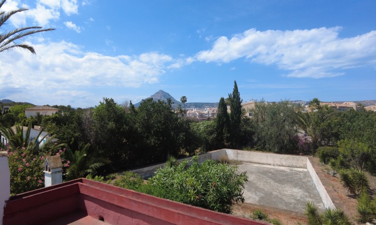 Herverkoop -  -
Jávea / Xàbia - Montañar - El Arenal