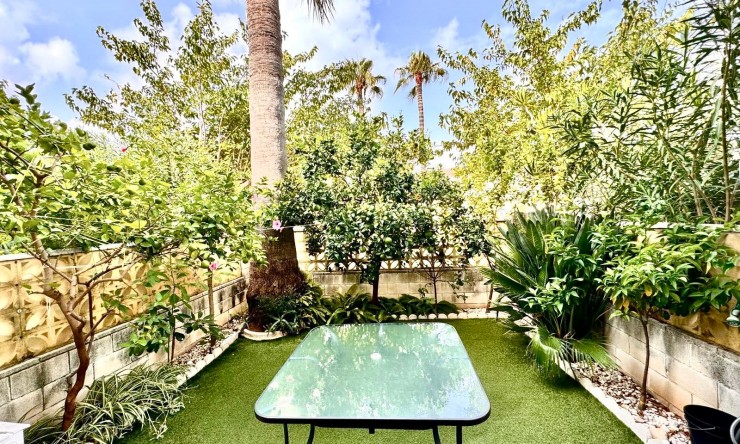 Resale - Town house -
Els Poblets