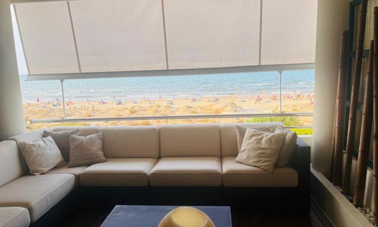 Herverkoop -  -
Oliva - Oliva Nova