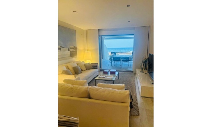 Herverkoop -  -
Oliva - Oliva Nova