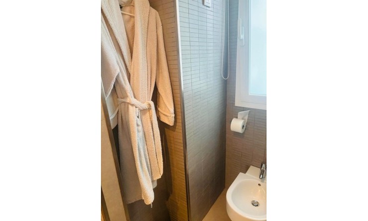 Herverkoop -  -
Oliva - Oliva Nova