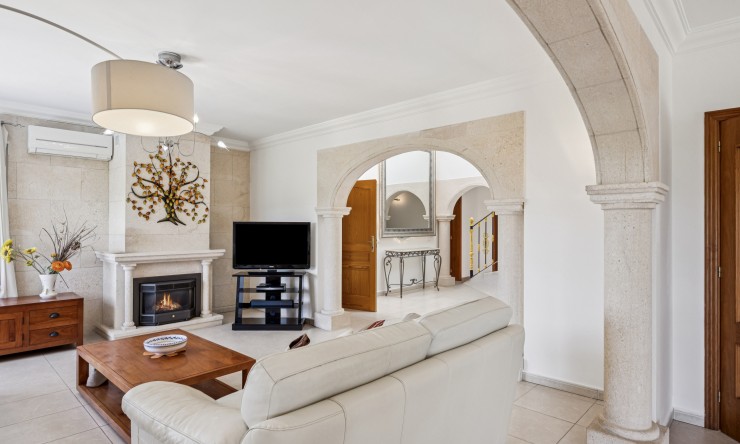 Herverkoop - Villa -
Jávea / Xàbia - Partides comunes - Adsubia