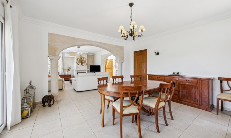 Herverkoop - Villa -
Jávea / Xàbia - Partides comunes - Adsubia