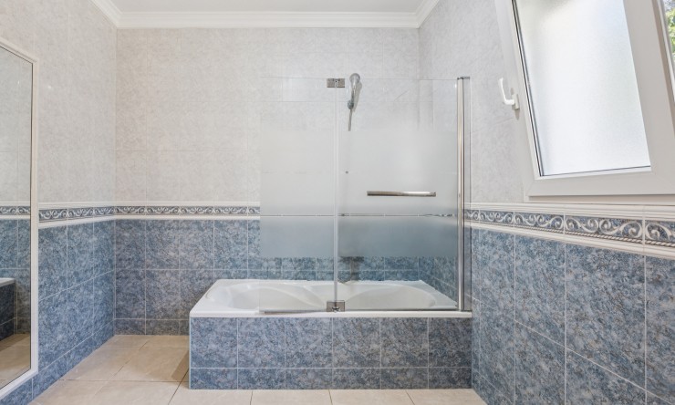 Herverkoop - Villa -
Jávea / Xàbia - Partides comunes - Adsubia