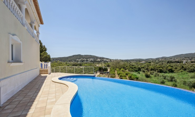 Herverkoop - Villa -
Jávea / Xàbia - Partides comunes - Adsubia