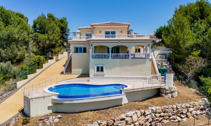 Herverkoop - Villa -
Jávea / Xàbia - Partides comunes - Adsubia