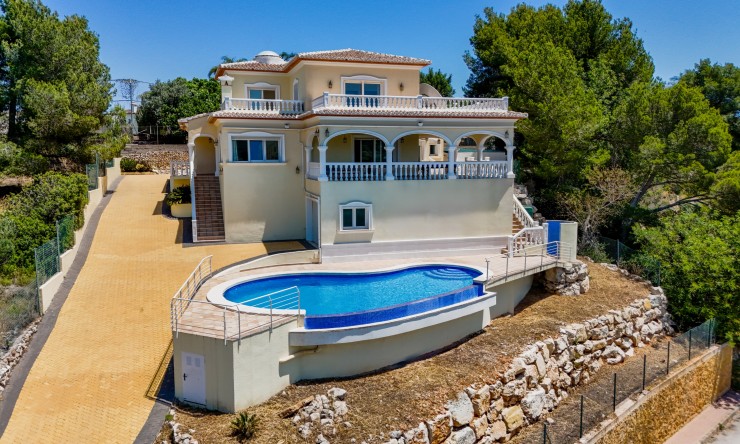 Herverkoop - Villa -
Jávea / Xàbia - Partides comunes - Adsubia