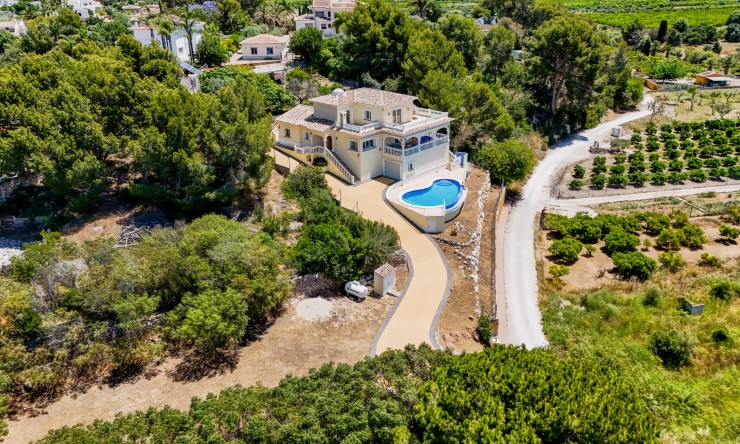 Herverkoop - Villa -
Jávea / Xàbia - Partides comunes - Adsubia