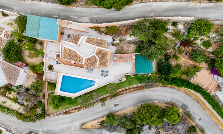 Herverkoop - Villa -
Jávea / Xàbia - Partida Tosal - Zona dels Castellans