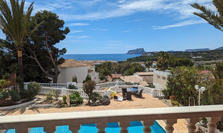 Herverkoop - Villa -
Moraira - El Portet - Pla de Mar