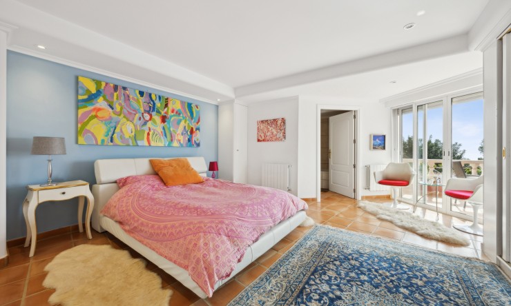 Herverkoop - Villa -
Moraira - El Portet - Pla de Mar