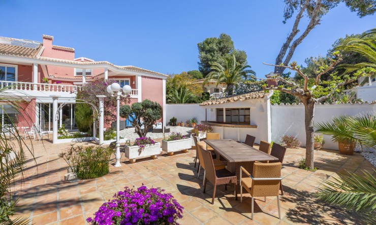 Herverkoop - Villa -
Moraira - El Portet - Pla de Mar
