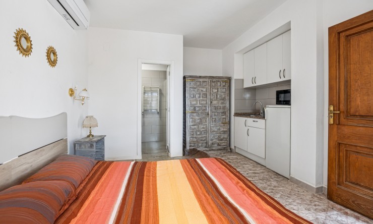 Revente - Villa -
Denia - La Pedrera - Vessanes